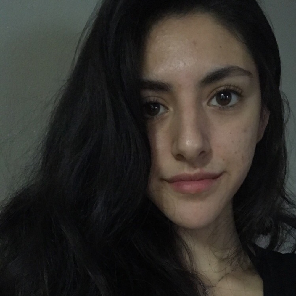 Meet your Posher, Paola
